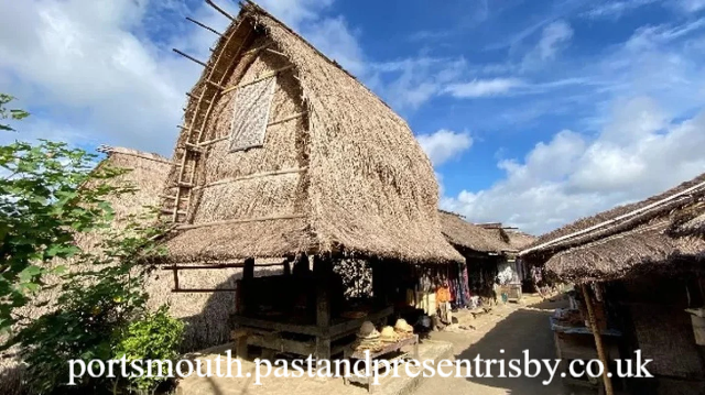Pesona Budaya Unik Desa Sade